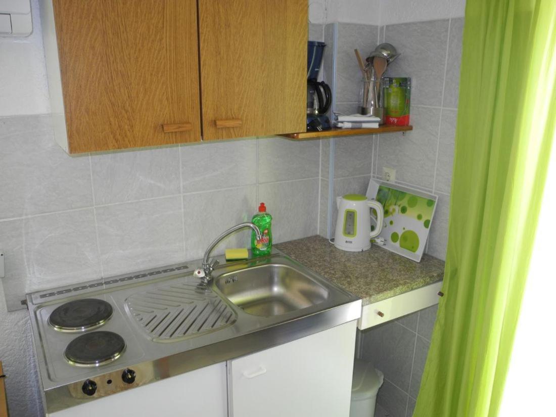 דראמליי Apartments Niko מראה חיצוני תמונה