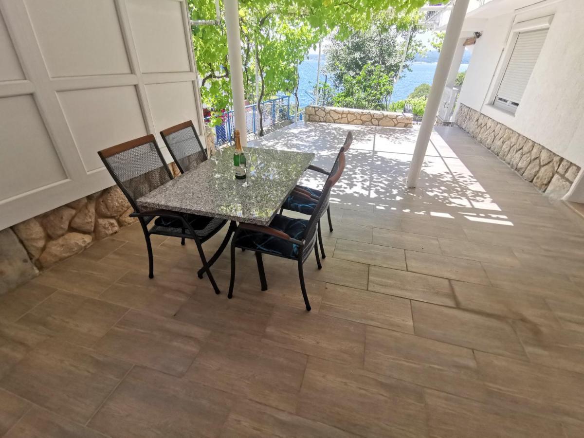 דראמליי Apartments Niko מראה חיצוני תמונה