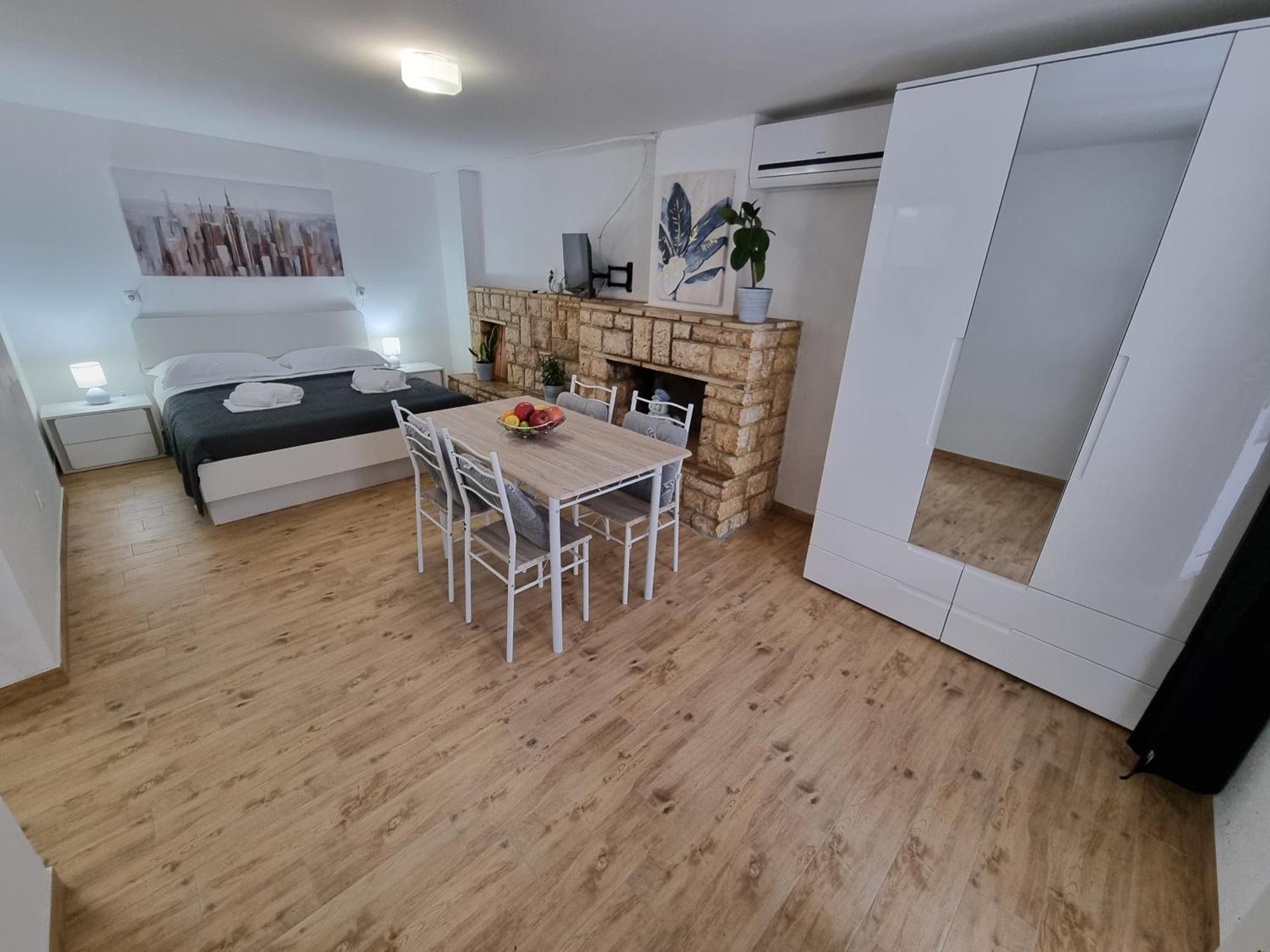 דראמליי Apartments Niko מראה חיצוני תמונה