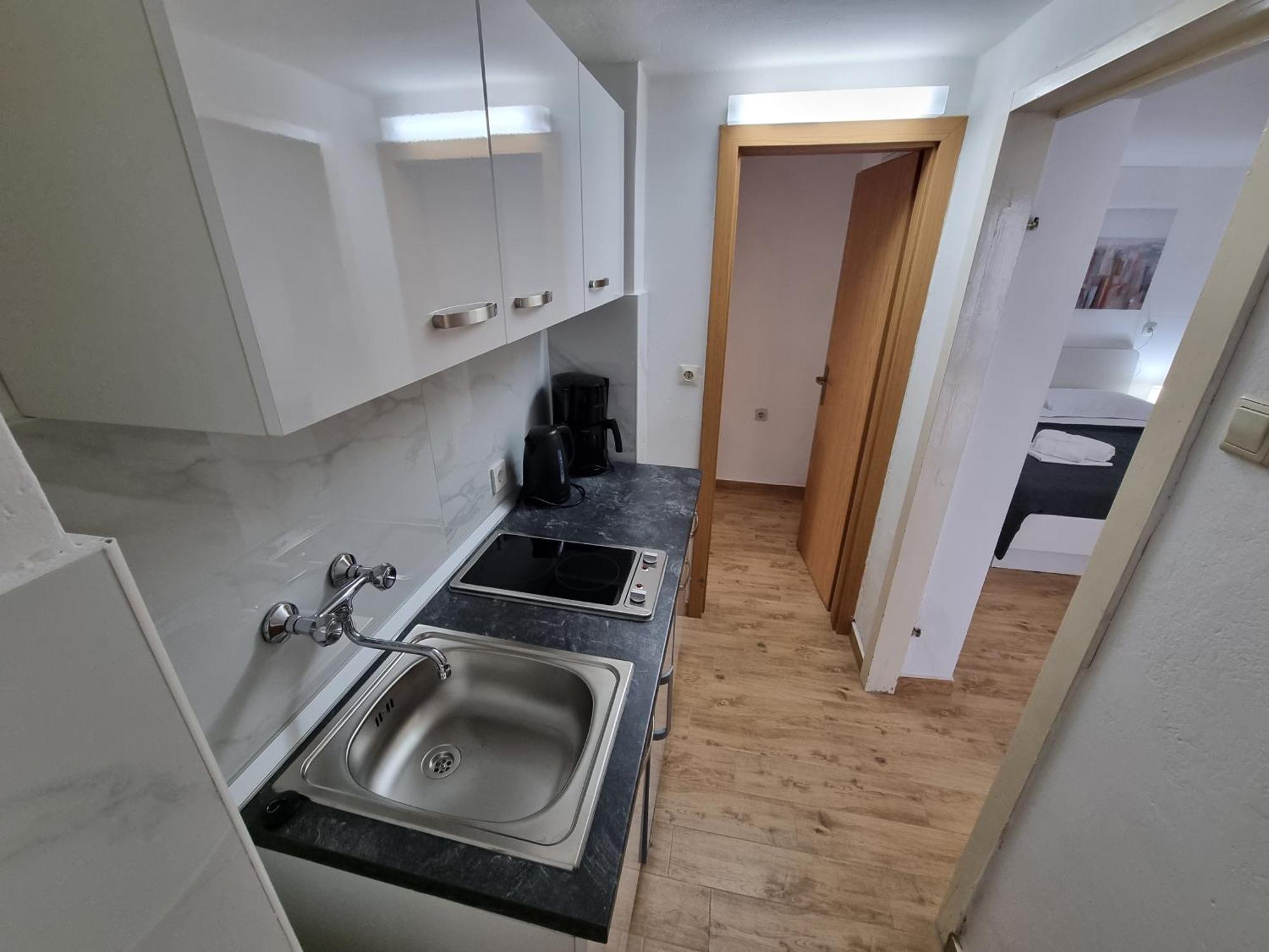 דראמליי Apartments Niko מראה חיצוני תמונה