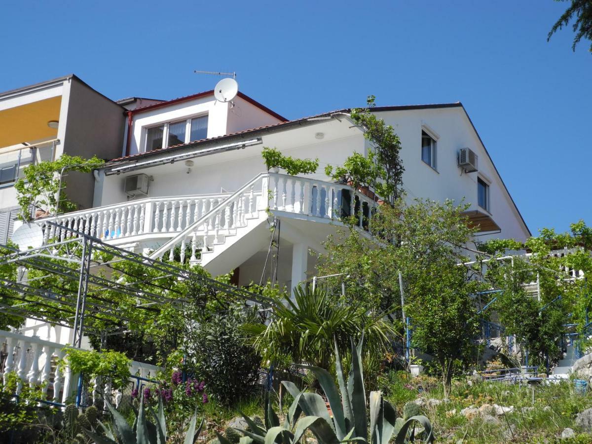 דראמליי Apartments Niko מראה חיצוני תמונה